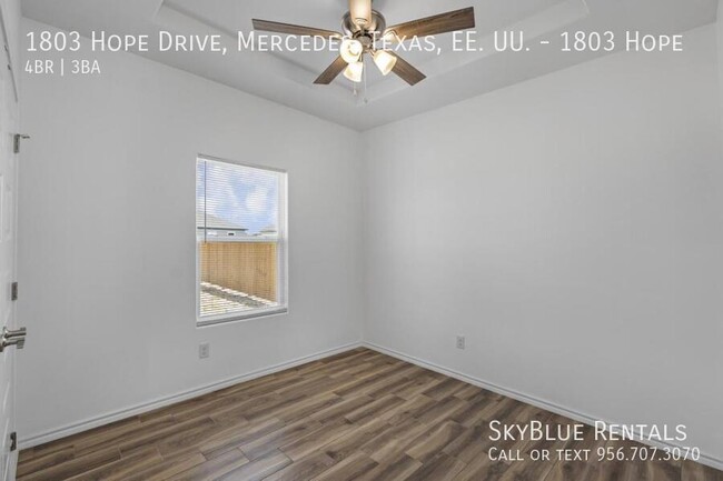 Building Photo - 1803 Hope Dr