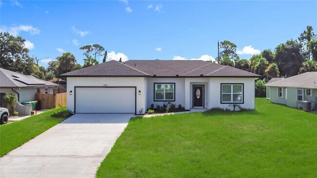 Building Photo - 2054 Kendis St