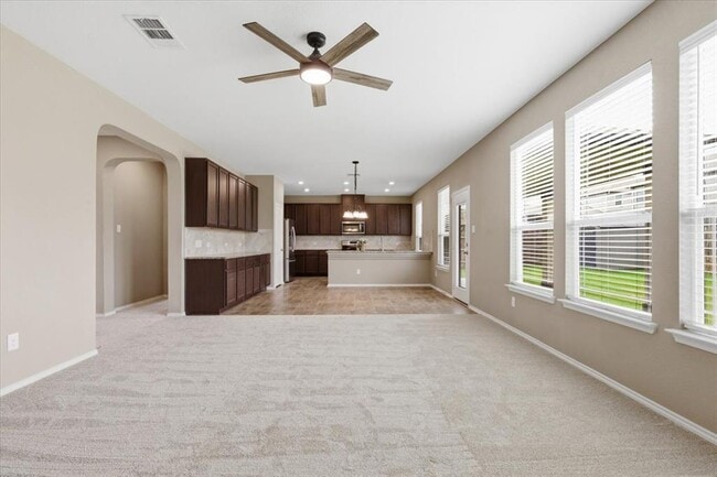 Building Photo - 1006 Toltec Trail