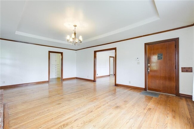 Building Photo - 1600 NW 38th St