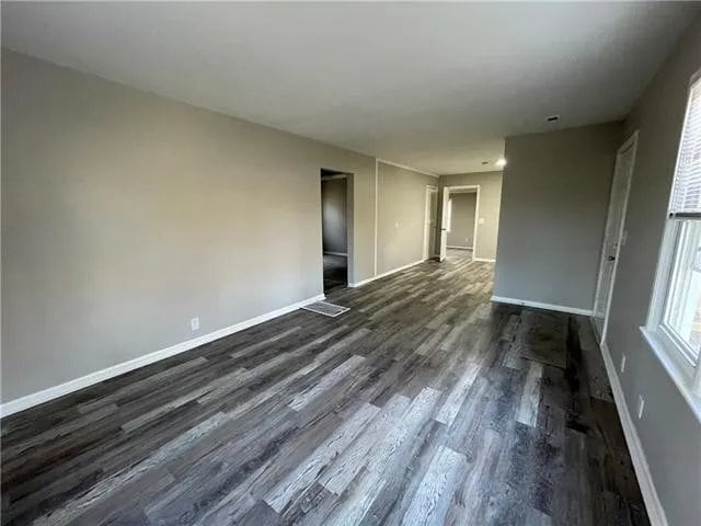 Building Photo - 6311 Longwood Ct