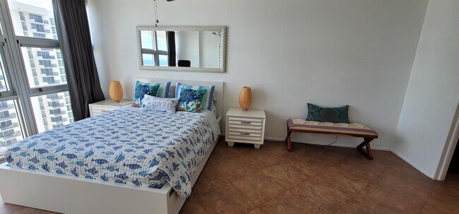 Building Photo - 531 N Ocean Blvd