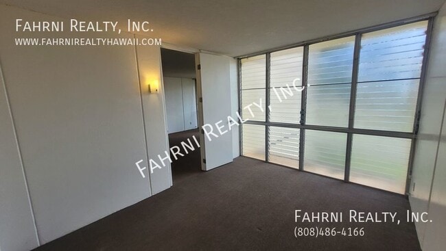 Building Photo - 95-2040 Waikalani Place E-503-