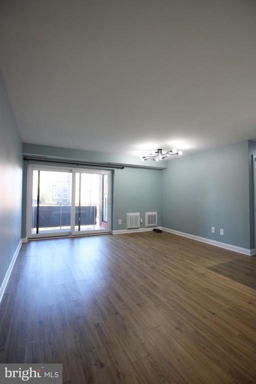 Building Photo - 1931 N Cleveland St