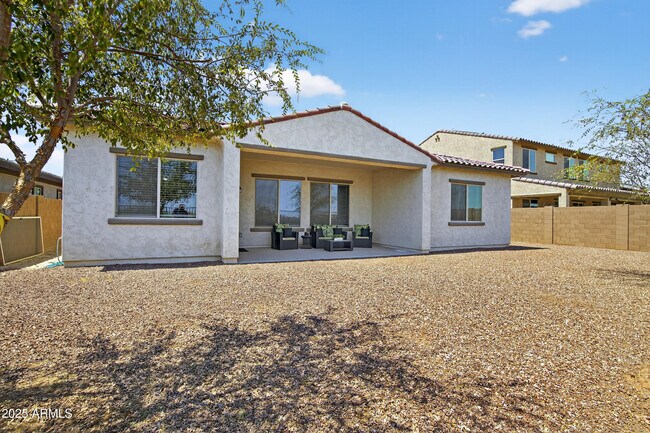 Building Photo - 3405 S 183rd Dr