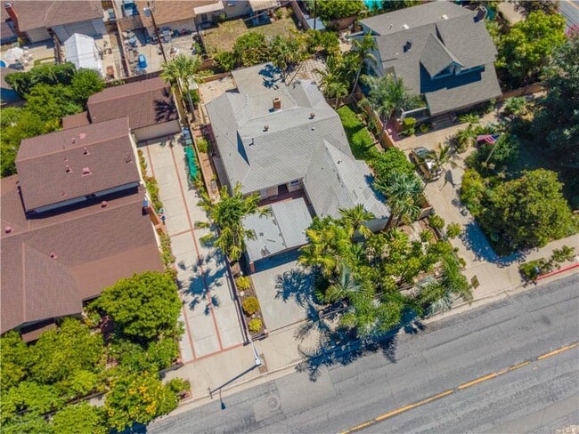 Building Photo - 1114 N Bonnie Cove Ave
