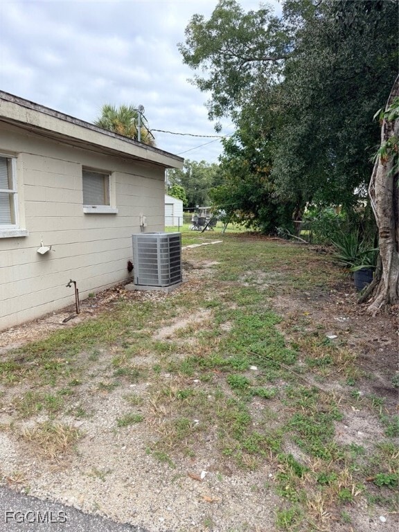 Building Photo - 1341 Gardenia Ave