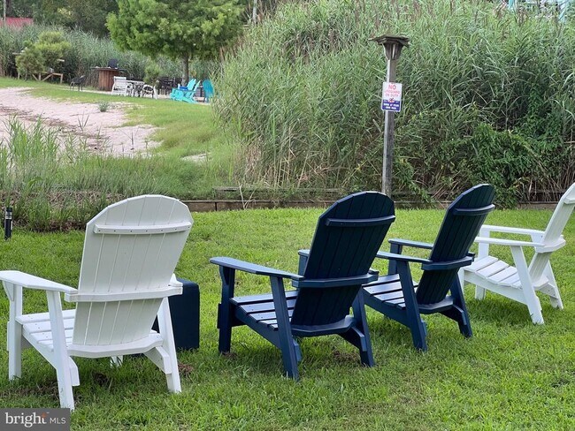 Building Photo - 126 Connie Dr