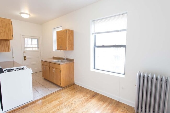 Floorplan - 5415 S. Woodlawn Avenue