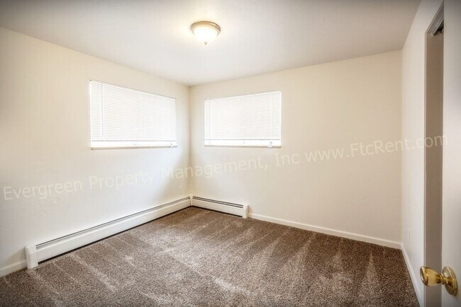 Building Photo - 1110 Gard Pl