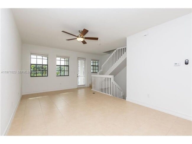 Building Photo - 11351 SW 15th St