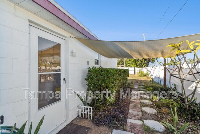 Building Photo - 5801 Emerson Ave S