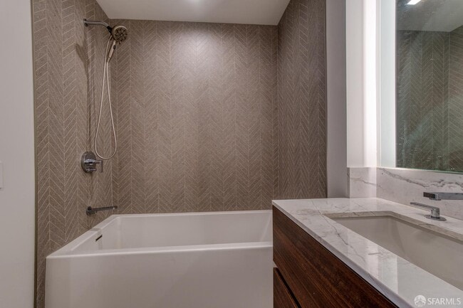 Building Photo - 280 Spear St