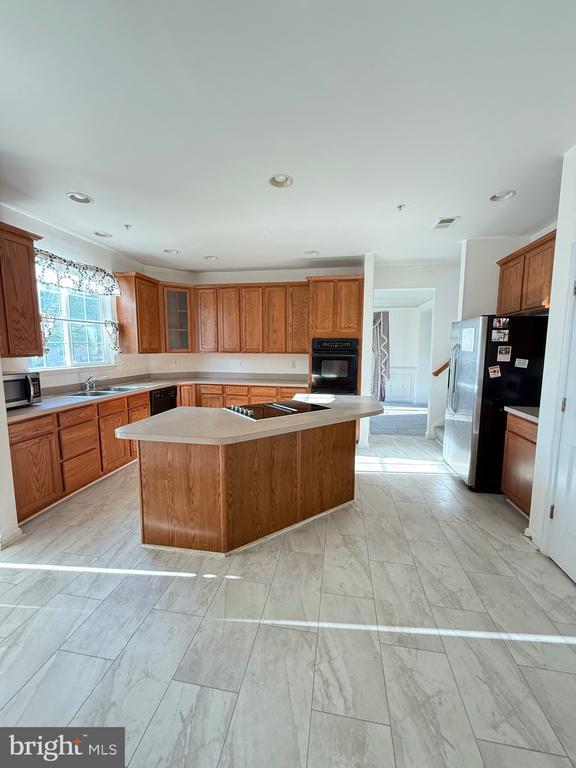 Building Photo - 1403 Northern Lights Dr