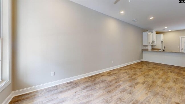 Building Photo - 3921 Capers Ave