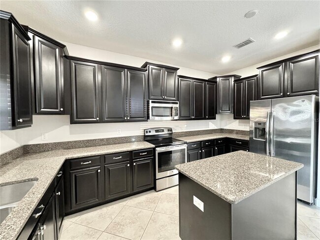 Building Photo - 11523 Peru Springs Pl