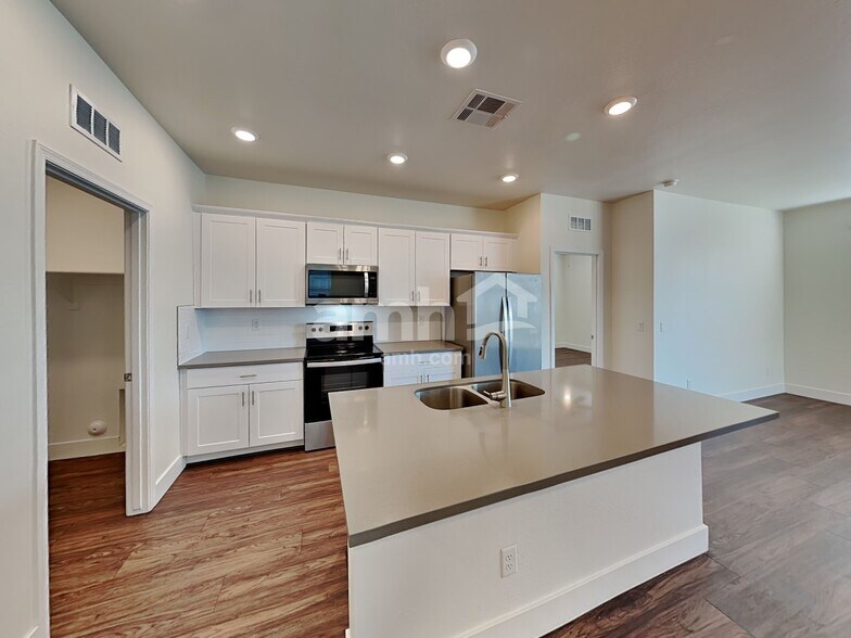 Building Photo - 21468 S 231st Way