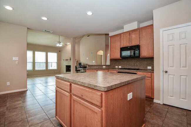 Building Photo - 21502 Venture Park Dr