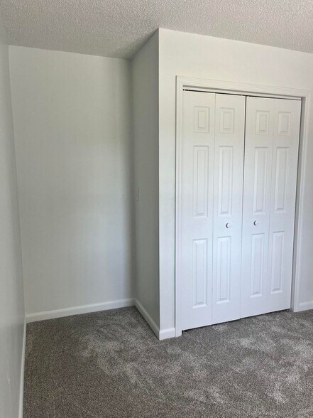 Building Photo - 168 Mountain Brook Dr
