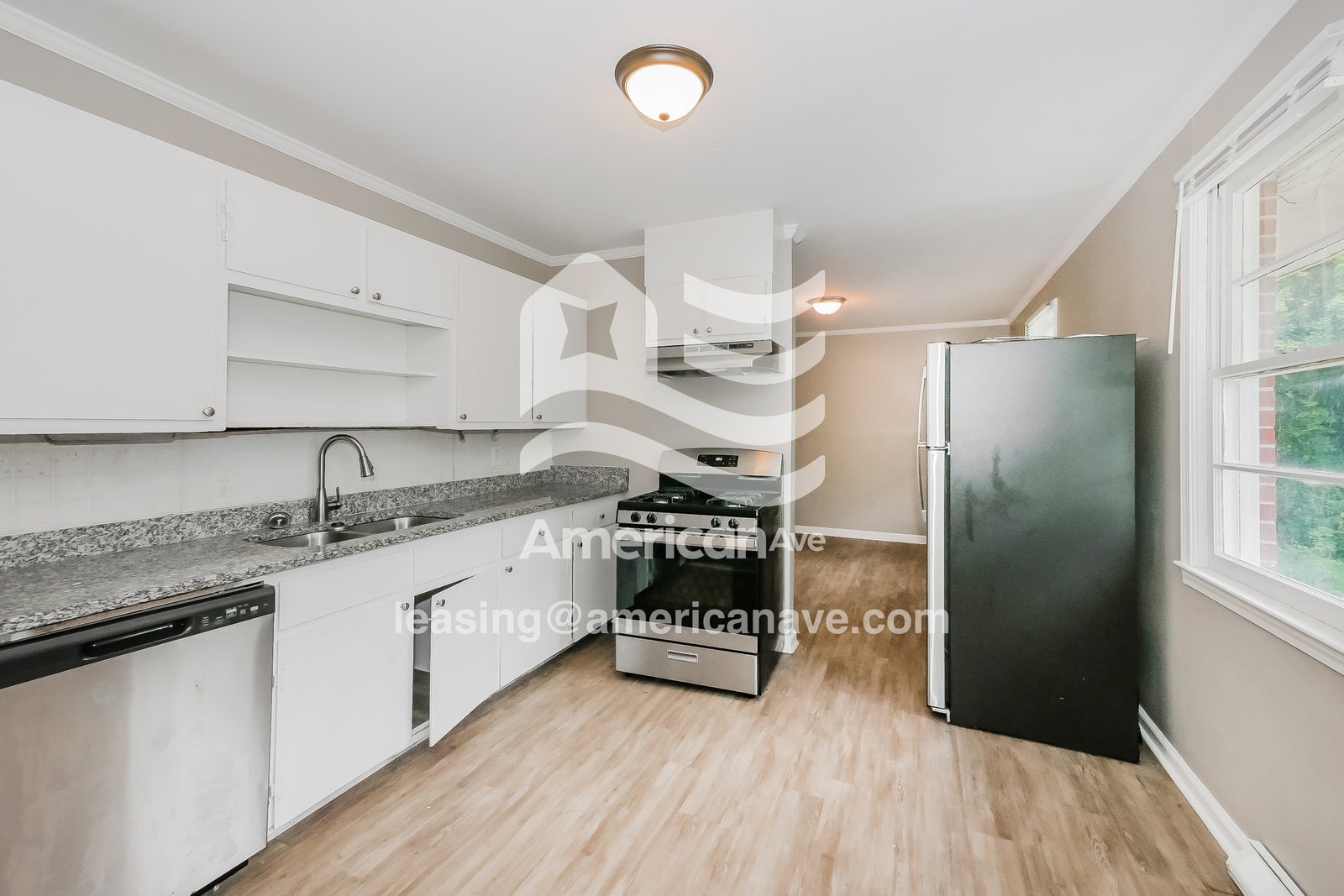 Building Photo - 133 Ann Pl