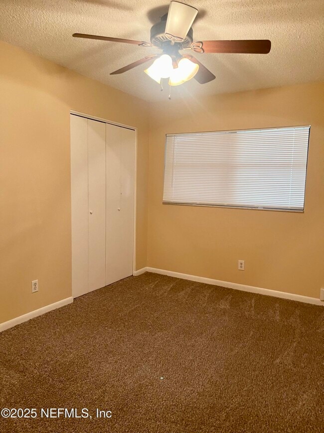 Building Photo - 3528 Jacona Dr