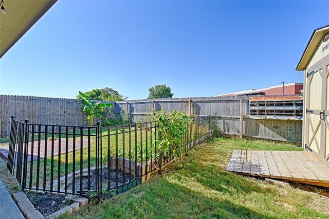 Building Photo - 5513 Brahma Trail