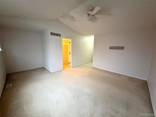 Building Photo - 41290 Maplewood Drive