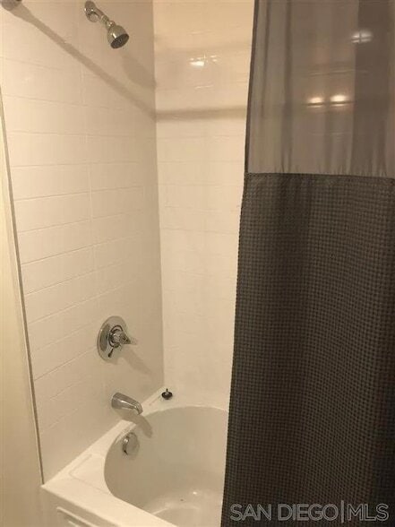 Building Photo - 1431 Pacific Hwy