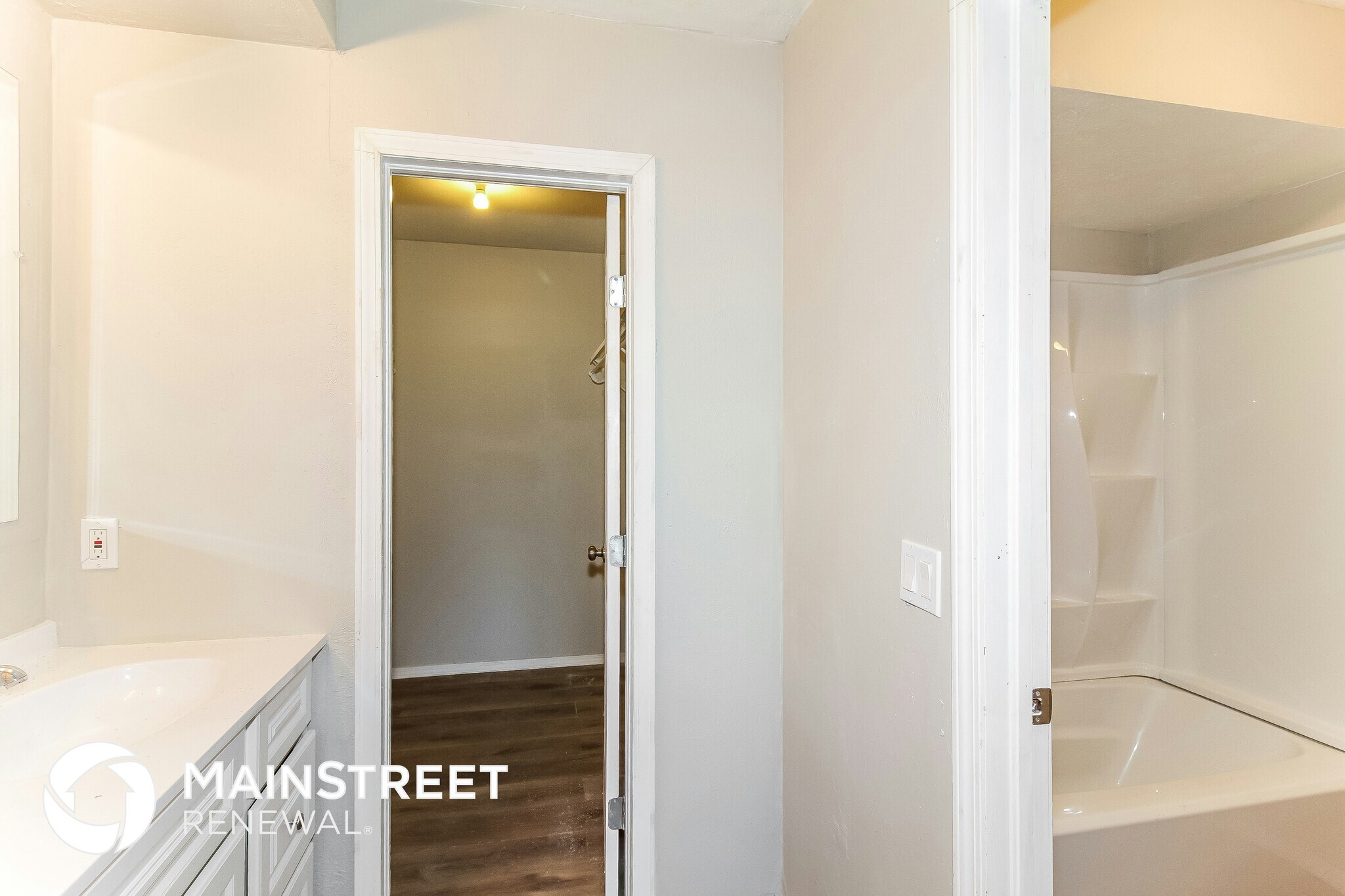 Building Photo - 317 NW 118th St