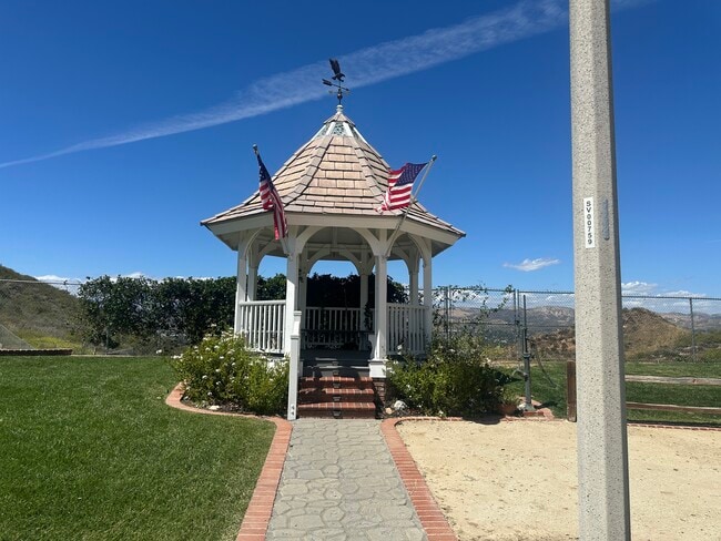 Building Photo - 351 Peaceful Ct