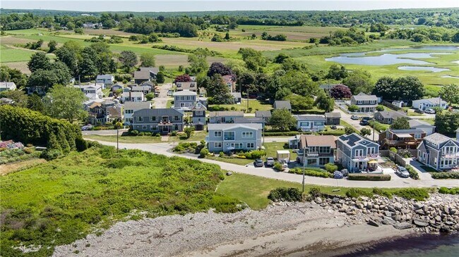 Building Photo - 292 High Hill Rd