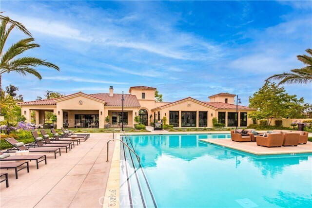 Building Photo - 5024 Rexton Dr