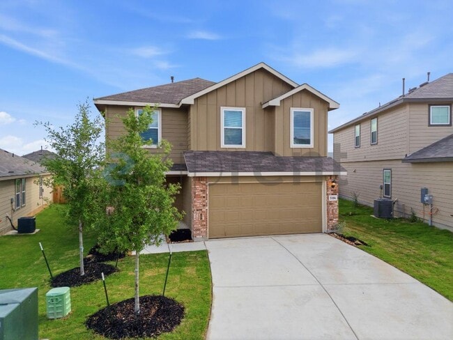 Building Photo - 5106 Blind Shot