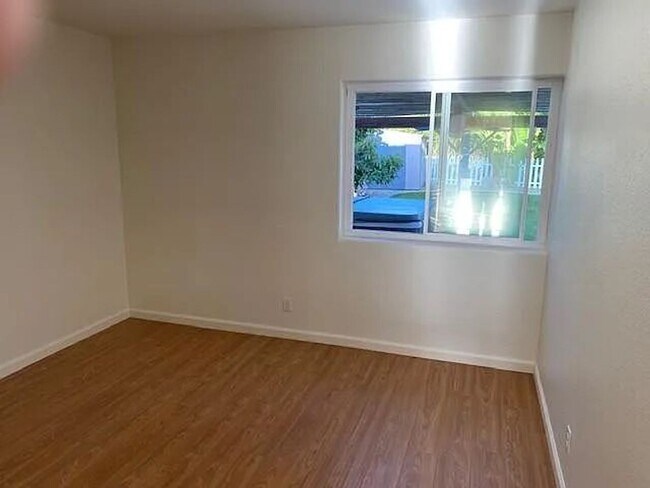 Building Photo - 711 Oak Burl Ln
