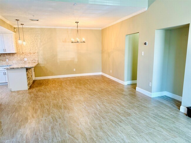 Building Photo - 15193 Kimberley Ct