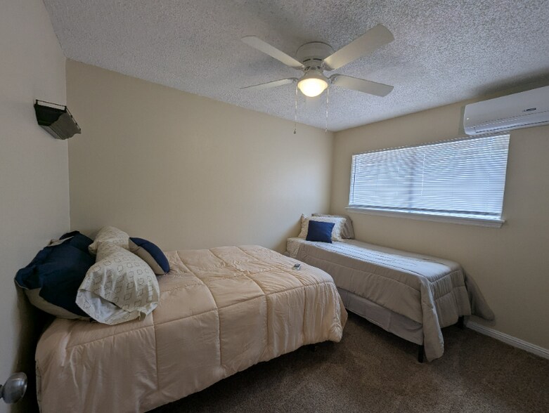 Building Photo - 31100 Ruth Hill Rd