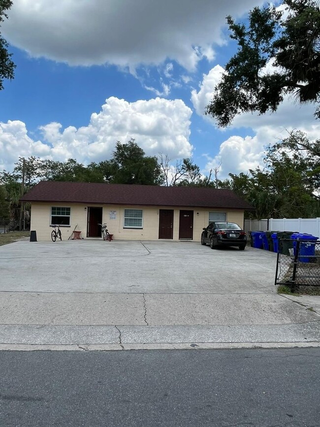 Primary Photo - 841-845 Texas Avenue Triplex