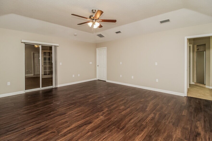 Building Photo - 4749 Abaco Dr