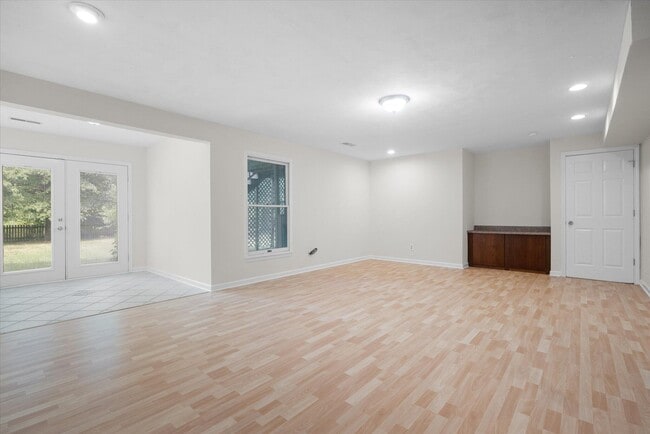 Building Photo - 4111 Watertown Pl