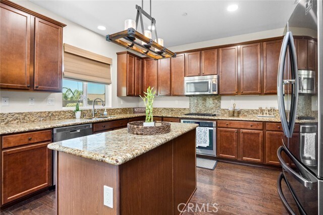 Building Photo - 25589 Foxglove Ln