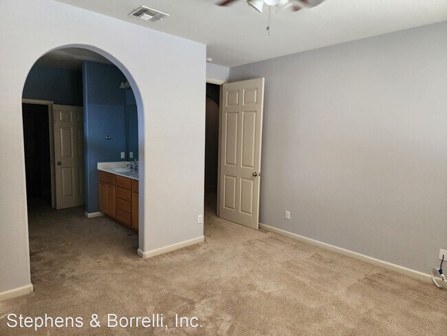 Building Photo - 3 br, 2 bath House - 308 Strands Court