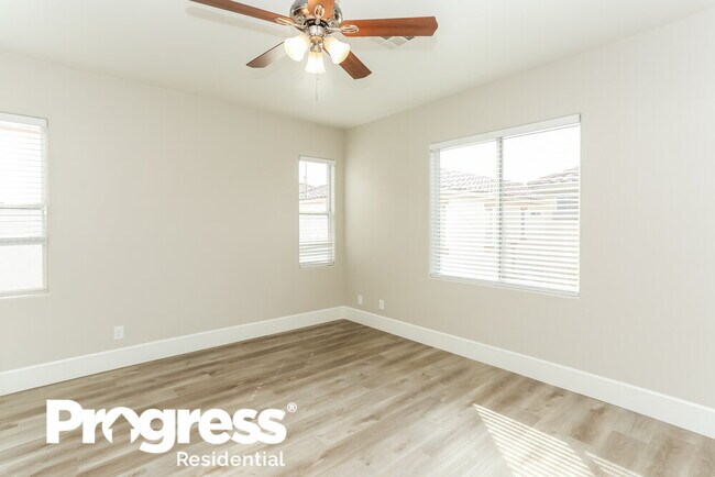 Building Photo - 8913 Trickling Springs Ct