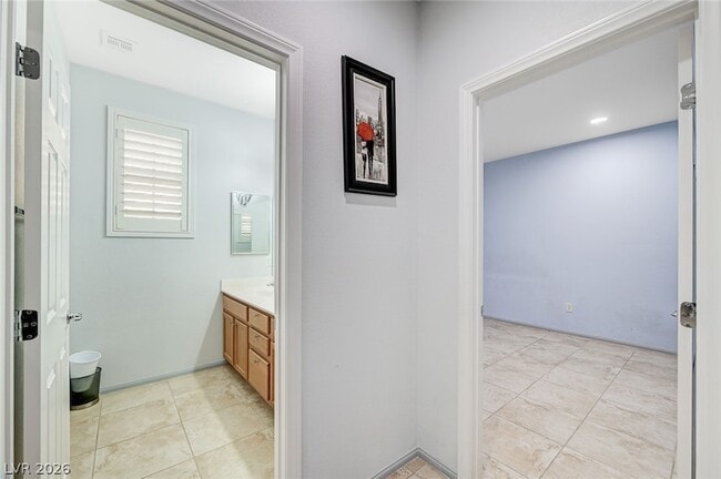 Building Photo - 7129 Weavers Pl