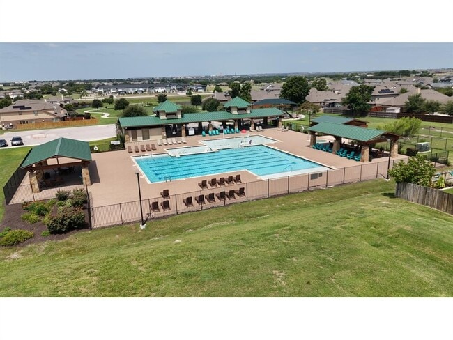 Building Photo - 7932 Gato Ln