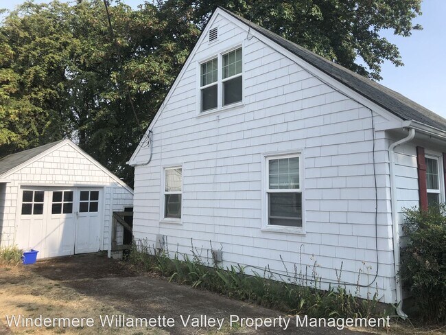 Building Photo - 3 br, 1 bath House - 513 NW 30th Street