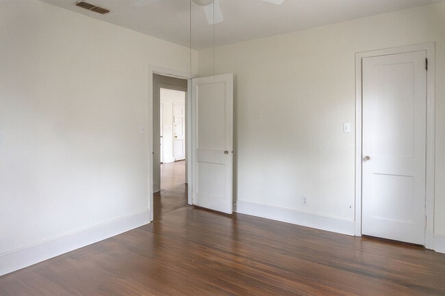 Building Photo - 1501-1503 S Gadsden St