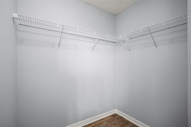 Building Photo - 2161 Cypress Villas Dr
