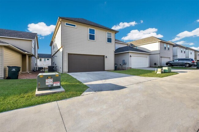 Building Photo - 304 Delaware Mountains Ter