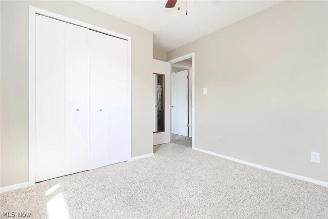 Bedroom - 14567 Madison Ave