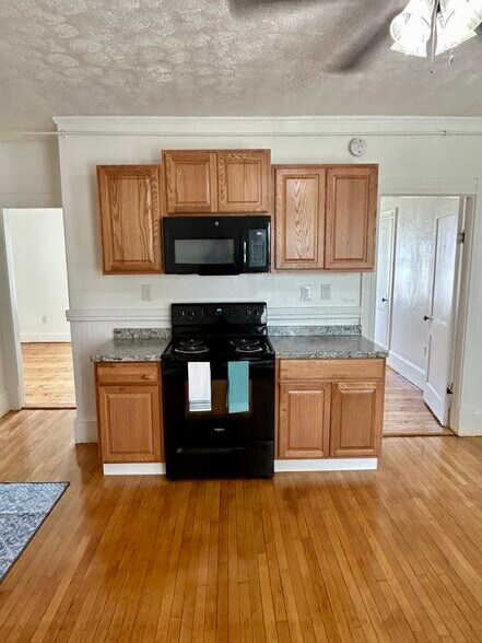 Building Photo - 59 Cotter Ct
